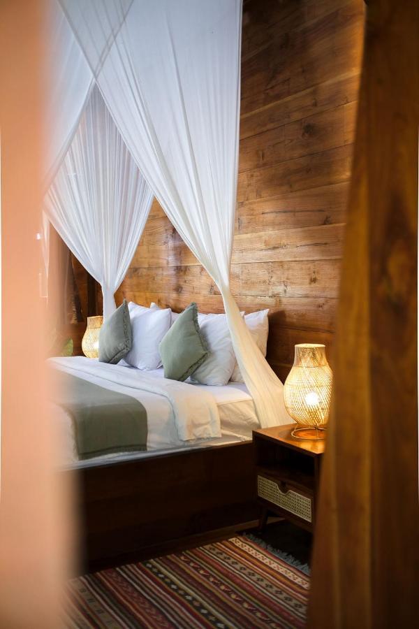 Kayu Mama Resort And Spa Uluwatu Exterior foto