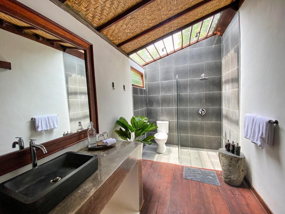 Kayu Mama Resort And Spa Uluwatu Exterior foto